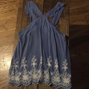 Blue tank with white detail